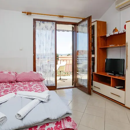 With Parking Space Biograd Na Moru, Biograd - 21048 Apartmán *